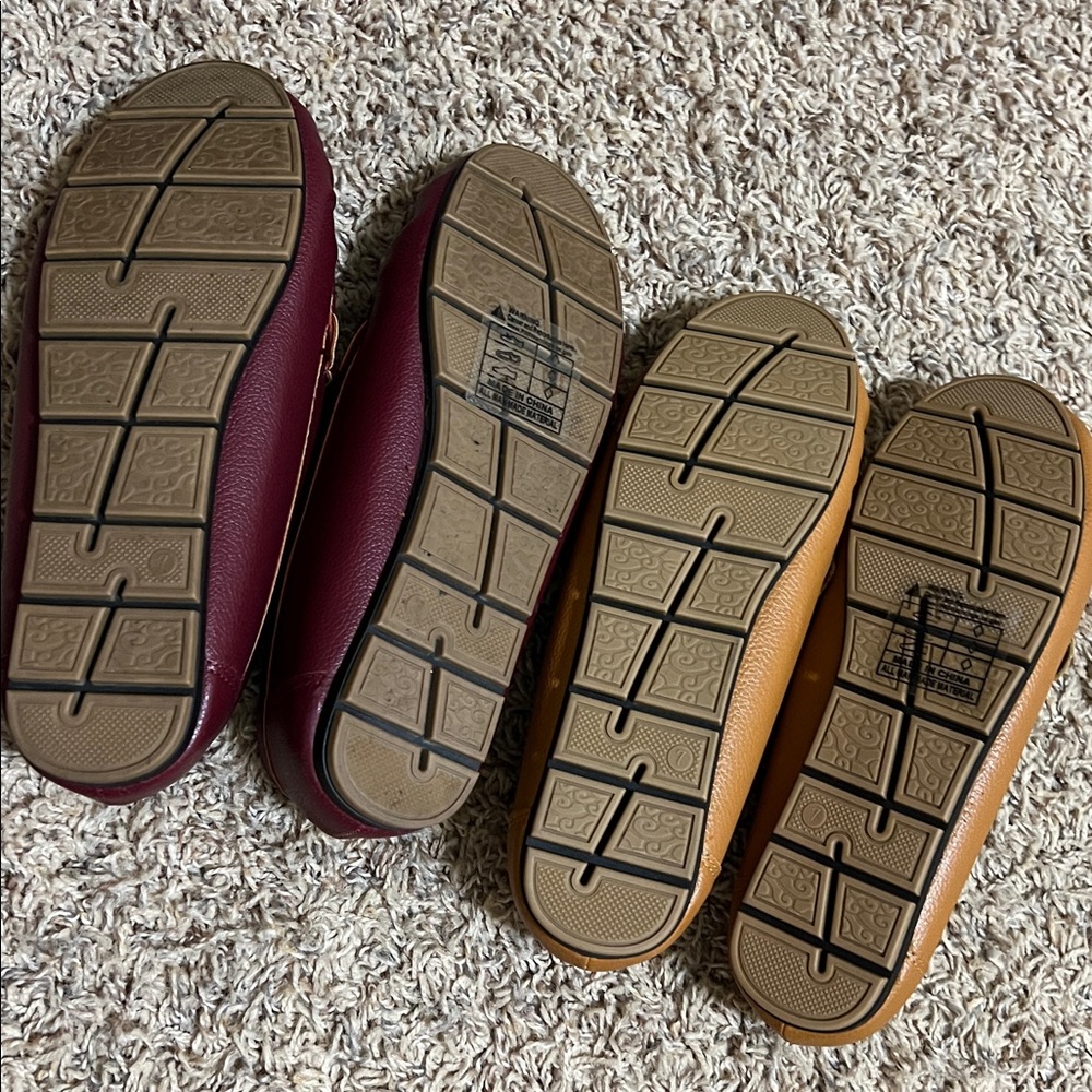 Alexis Bendel Women's Camel Brown and Burgundy Comfort Loafers 7 Wide - Picture 8 of 8